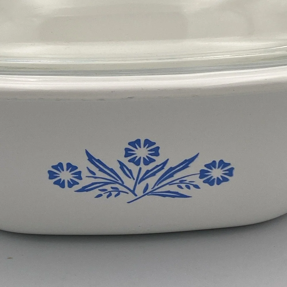 4 Quart Corning Ware Dutch Oven Cornflower Blue W Lid P-12-C VTG White P-34-B